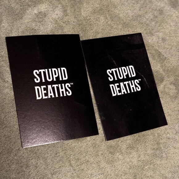 University Games Fantastic Factory ~ Stupid Deaths Card Game ~ 01404 ~ Complete - Picture 6 of 11